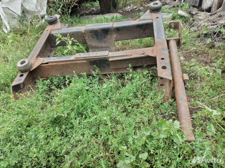 Подрамник газ самосвал 3309