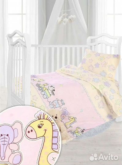 Бортики в кроватку и комплект постельного белья