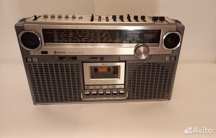 JVC RC - 828 JW встроен bluetooth