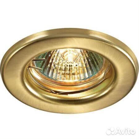 Светильник встраиваемый на кухню