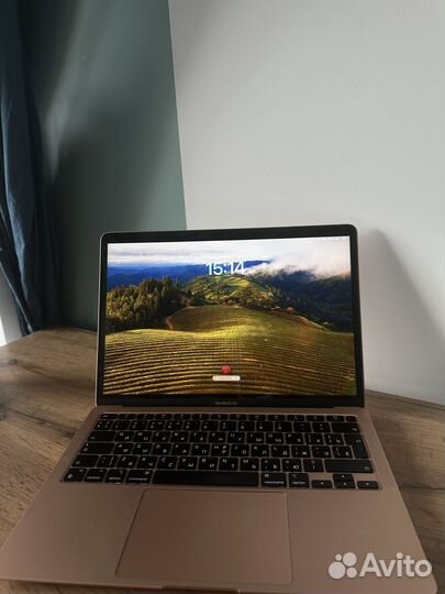 Apple MacBook Air 13 2020 m1