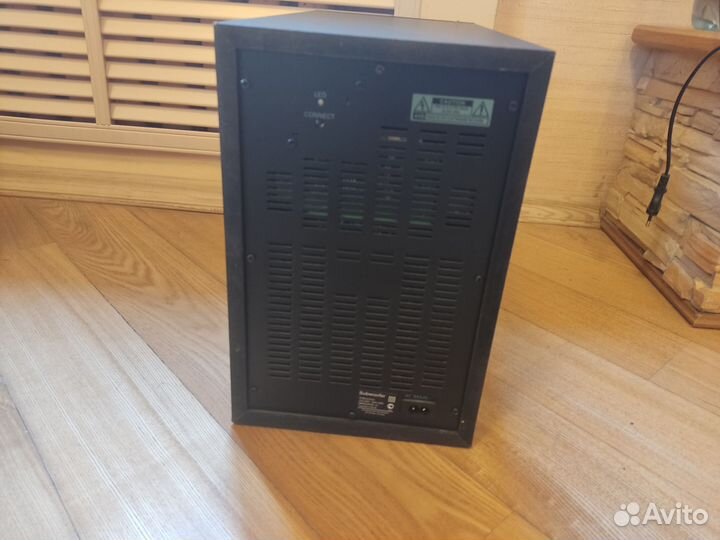 Саундбар philips htb5151k