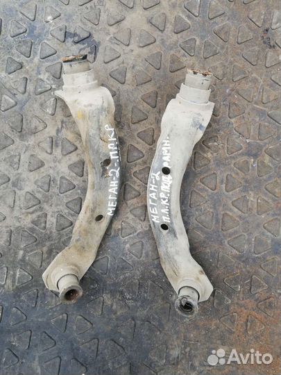 Кронштейн подрамника переднего Рено Меган 2