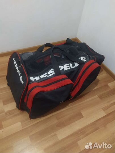 Продам хоккейную экипировку