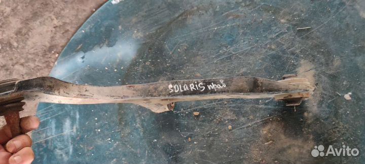 Рычаг правый в сборе Hyundai Solaris 2011-2016