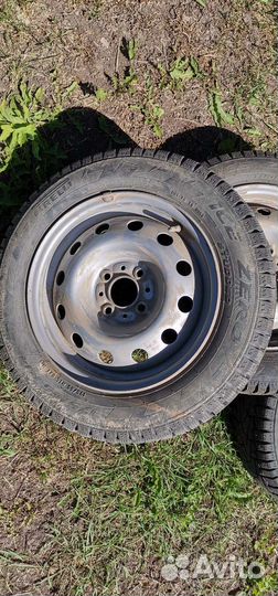 Pirelli Ice Zero 175/65 R14 82T