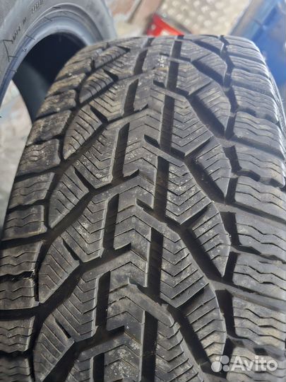 Kormoran Snow 225/55 R16 95H
