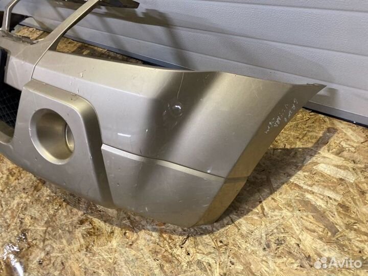 Бампер передний Suzuki Grand Vitara