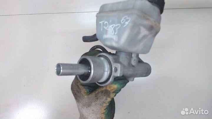 Цилиндр тормозной главный Ford Kuga, 2008