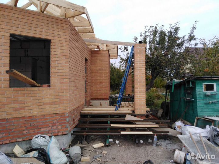 В тсн малинки помошник. Кровельшик