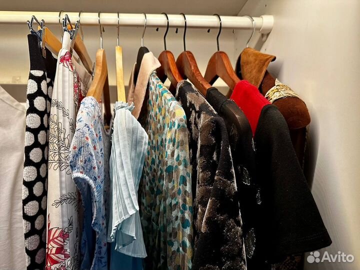 Вещи женские 42 - 46