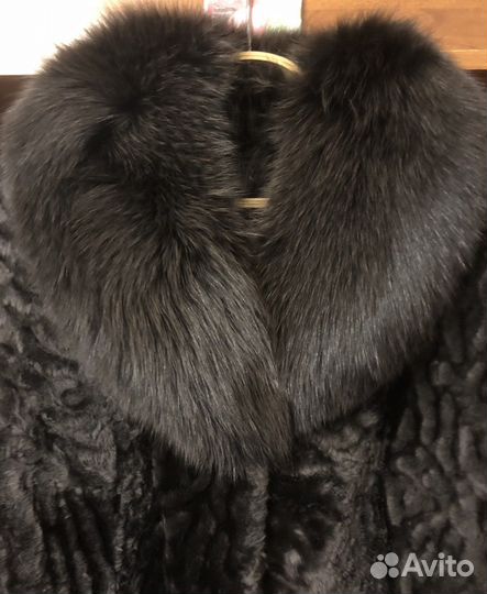 Шуба мутоновая, воротник песец, размер 50-52