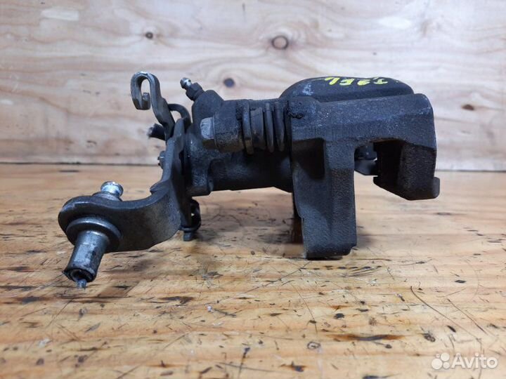 Суппорт задний левый Mazda Atenza GJ2FW shvptr