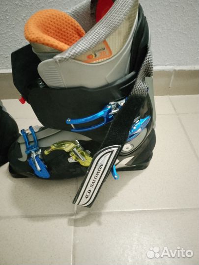 Горнолыжные ботинки саломон