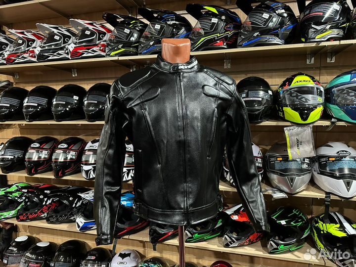 Мото куртка кожаная Alpinestars Classic на мото