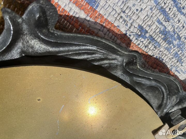 Старинное антикварное зеркало