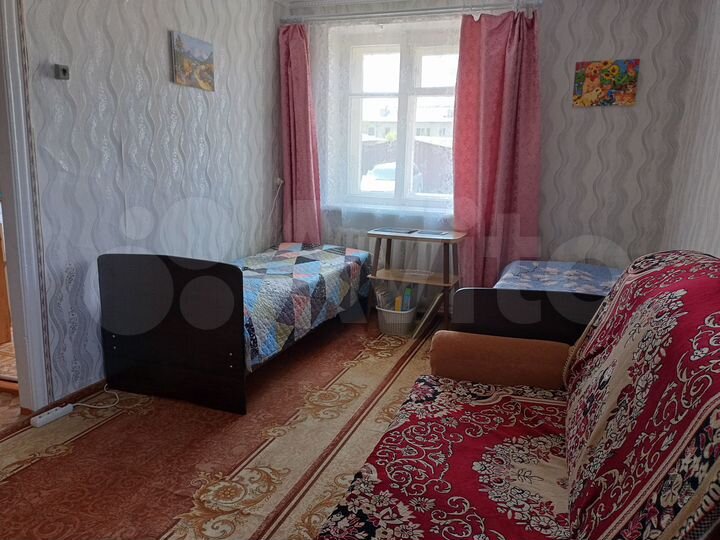 Комната 31 м² в 1-к., 1/2 эт.