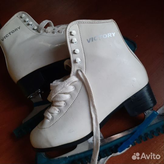 Фигурные коньки victory arctic