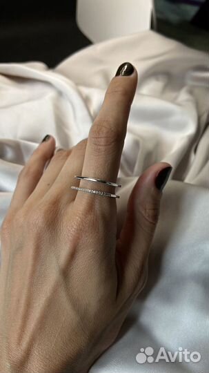 Изящное кольцо