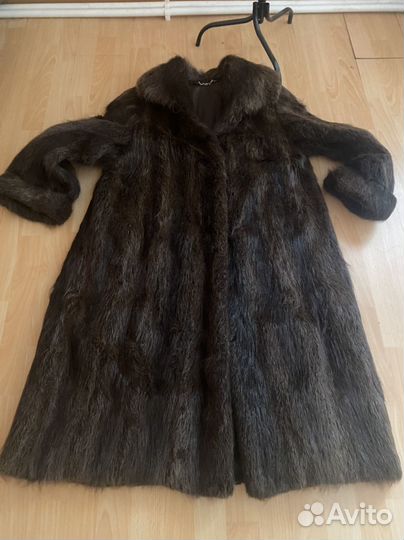 Шуба р.56 нутрия. Аргентина
