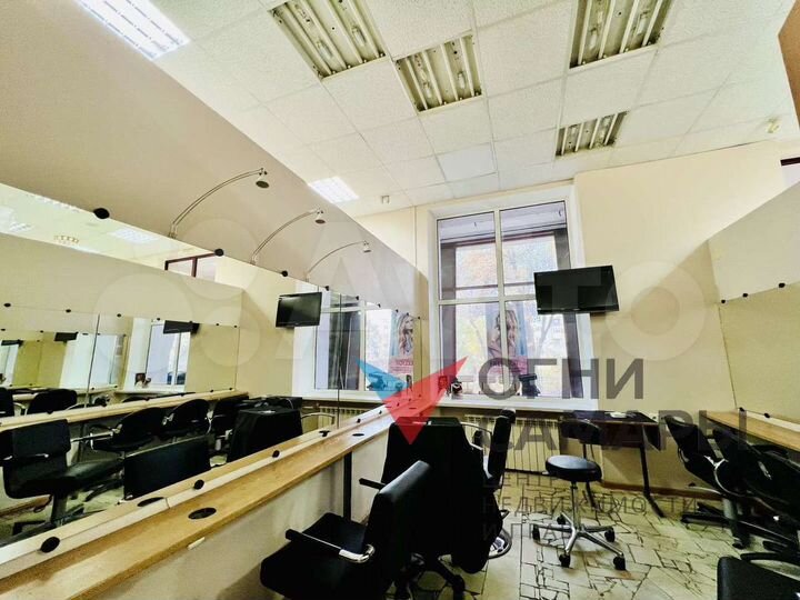 Сдам торговое помещение, 155 м²