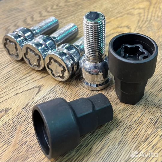 Секретные болты BMW 14x1,5 резьба 27мм