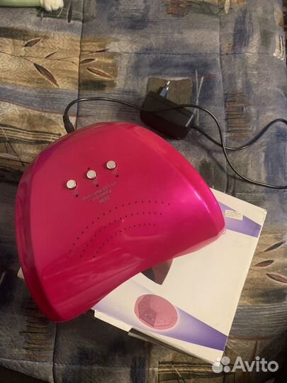 Лампа для сушки ногтей