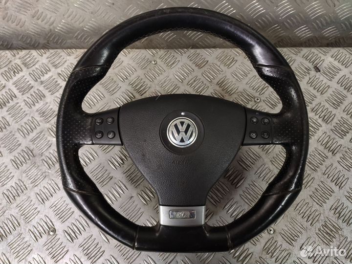 Руль Volkswagen Tiguan 1 2.0 90528712