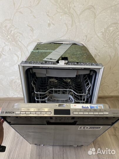 Встраиваемая посудомоечная машина Bosch SPV4HMX1DR