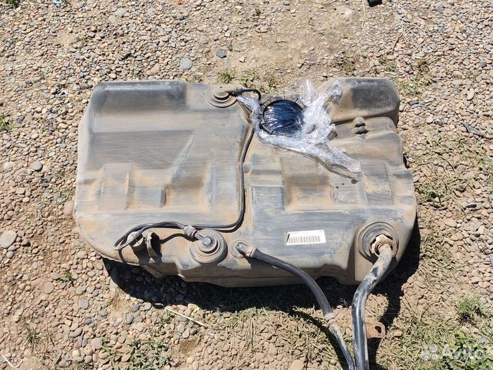 Бензобак на Ford Mondeo 3 Форд Мондео 3