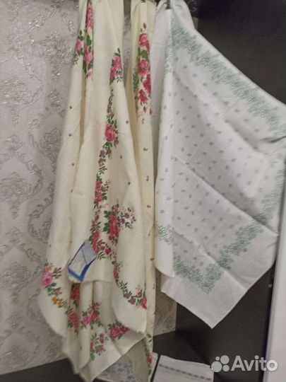 Шарфы и палантины