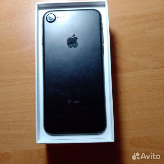 iPhone 7, 128 ГБ