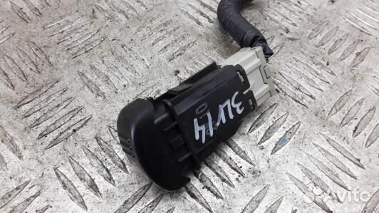 Кнопка аварийки opel frontera B (3LV14I501)