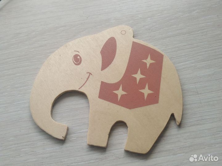 Фигурка слона из фанеры ручной работы