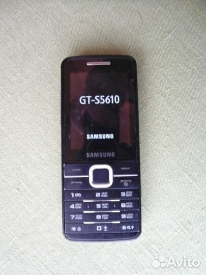Телефон Samsung S5610