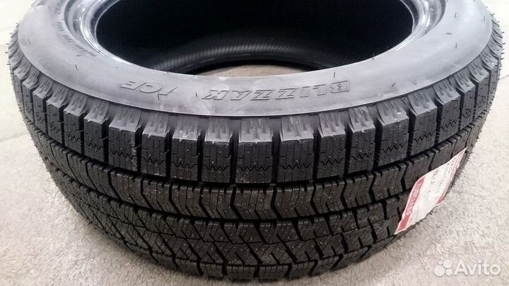 Bridgestone Blizzak Ice 205/55 R16 91S