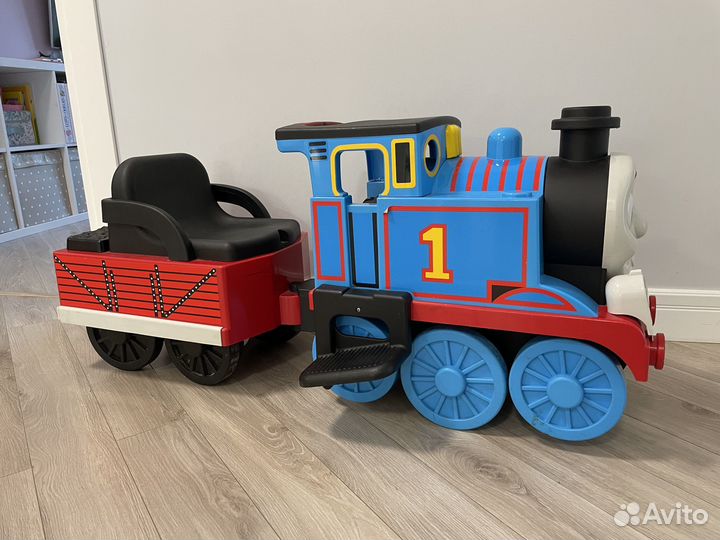 Электромобиль Паровоз Томас peg-perego