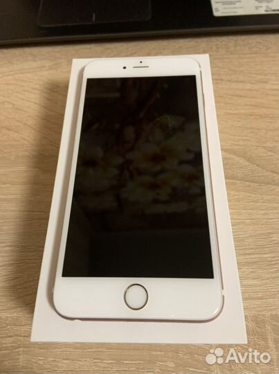 Телефон iPhone 6s plus