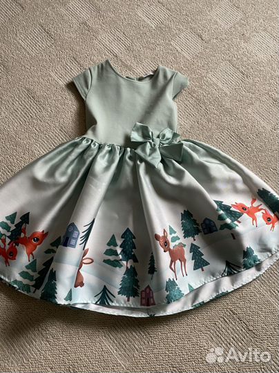 Платье на девочку 134