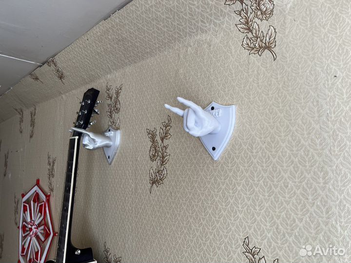 Держатель настенный гитарный