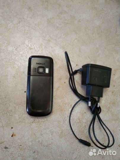 Телефон Nokia 6303 ci