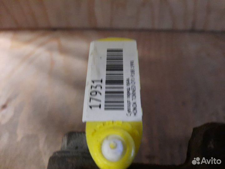 Суппорт передний левый Honda Torneo CF4 F20B 1998