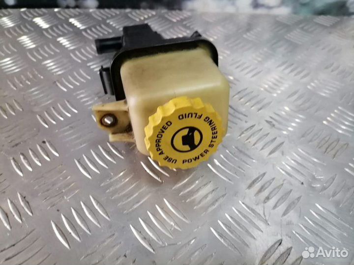 Бачок гур Chrysler Sebring 2000-2007