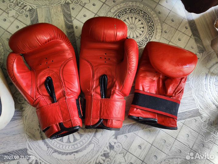 Боксерские перчатки + лапы боксерские
