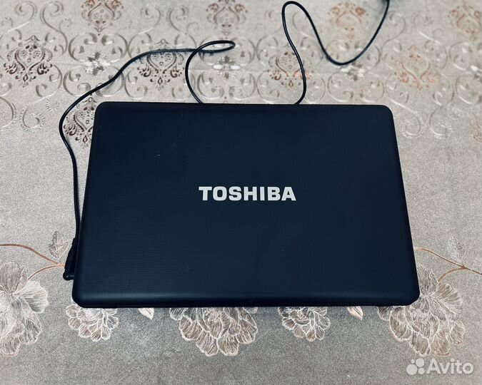 Ноутбук toshiba satellite c660