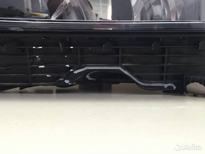 Фара левая Volvo XC60 2017