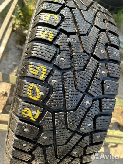 Pirelli Ice Zero 205/55 R16