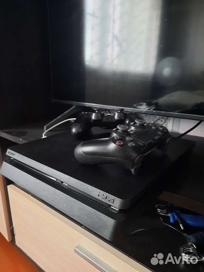 Sony playstation 4 slim 1tb