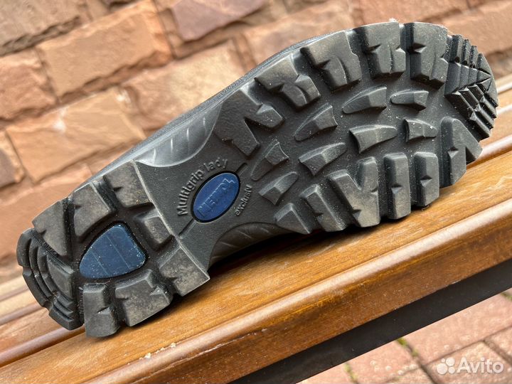 Женские треккинговые ботинки Meindl