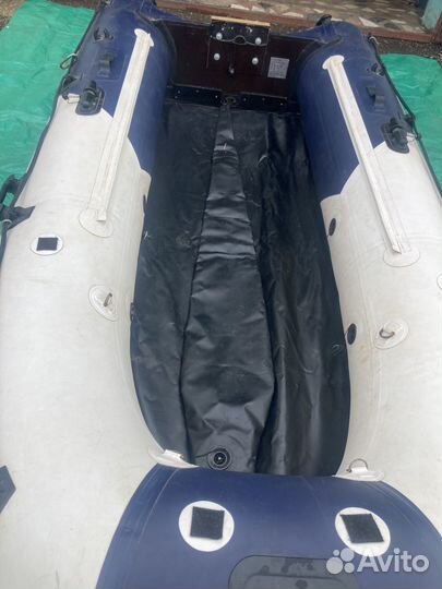 Надувная лодка gladiator C330AL